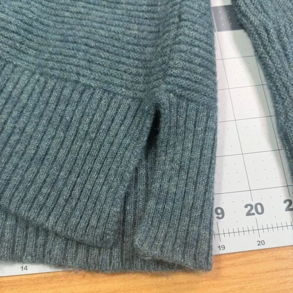 Rachel Zoe 100% Cashmere Mock Neck Sweater, Size XL, Teal, Pullover - Picture 7 of 8